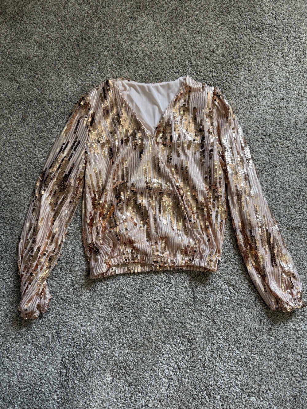 Sequin V-Neck Long Sleeve Women's Top in Blush Gold